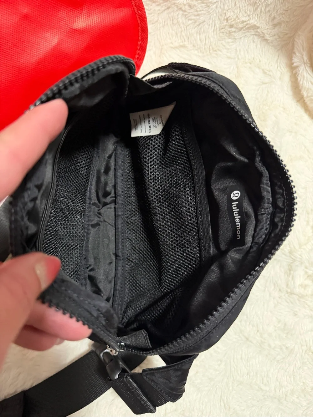 NWOT! lululemon athletica Black Nylon Belt Bag with Logo Accent